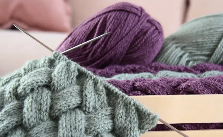Grobes Garn stricken - So gelingt jedes Projekt sauber