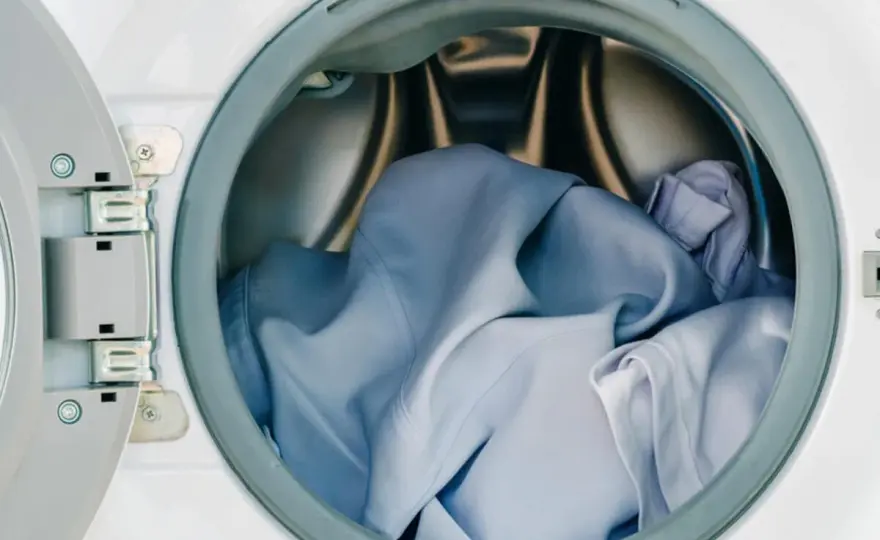 Polyester schleudern - Die perfekte Drehzahl für deine Wäsche